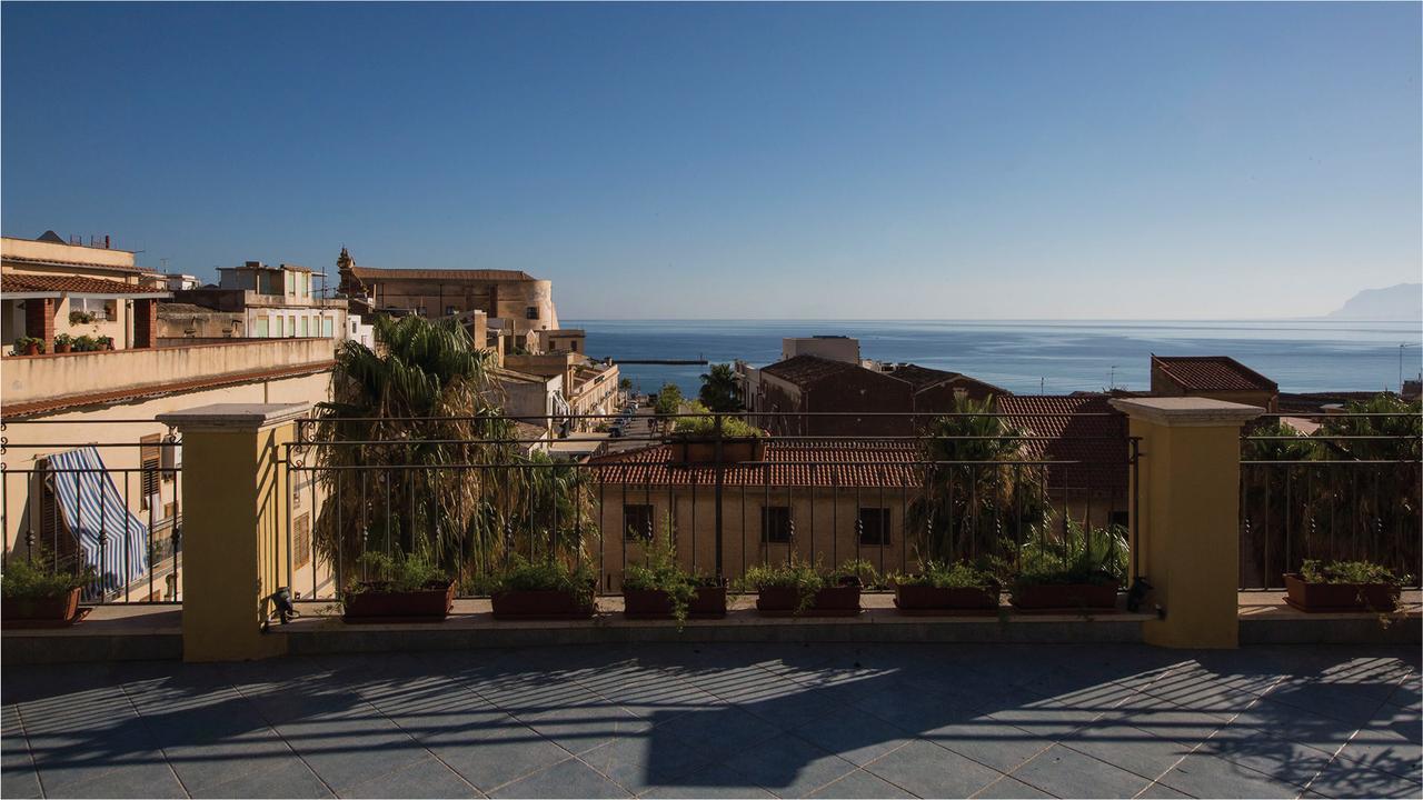 Hotel La Piazzetta Castellammare del Golfo Eksteriør billede