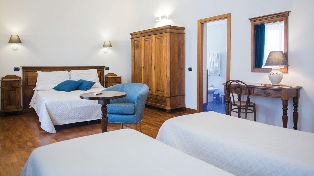 Hotel La Piazzetta Castellammare del Golfo Eksteriør billede